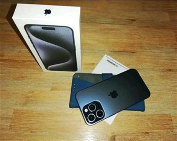 $1250 : New Apple iPhone 15 Pro Max 1T image 1