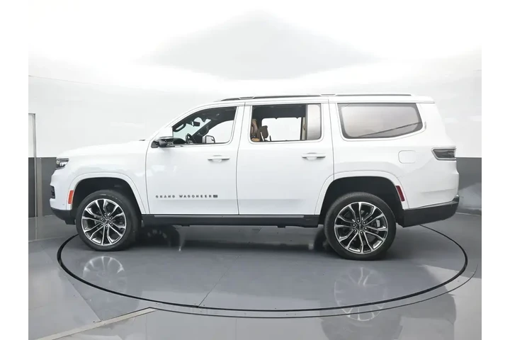 $38888 : Jeep Grand Wagoneer 2022 4x4 image 3