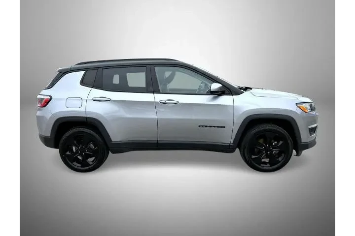 $13995 : Jeep Compass 2019 4x4 Latitu image 4