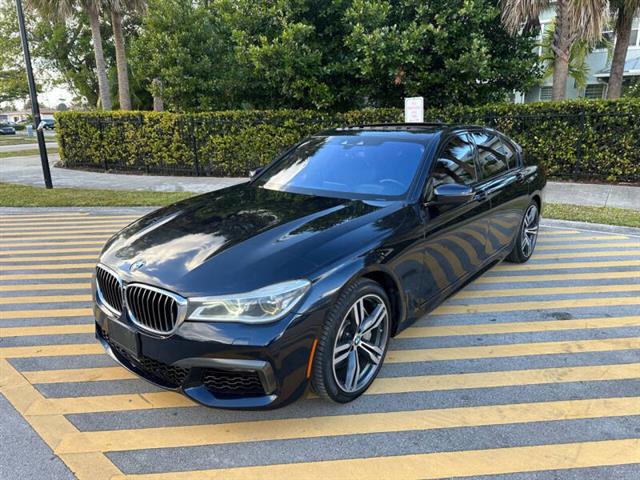 $17995 : 2016 BMW 7 Series image 1