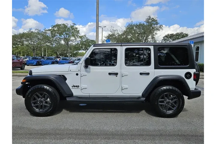 $34290 : Jeep Wrangler 2024 4x4 Sport image 2