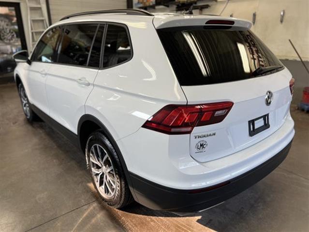 $21990 : 2021 Tiguan S image 6