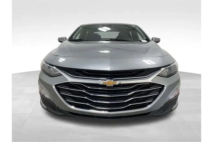$16585 : Chevrolet Malibu 2024 LT 4dr image 6