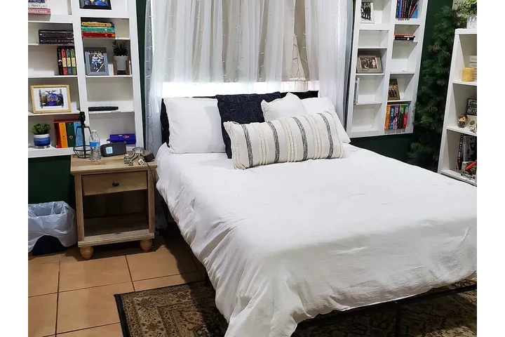 $2200 : CASA en🏡Walnut Ave,South Gate image 5