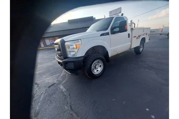 $7450 : 2011 F-350 Super Duty XL image 10