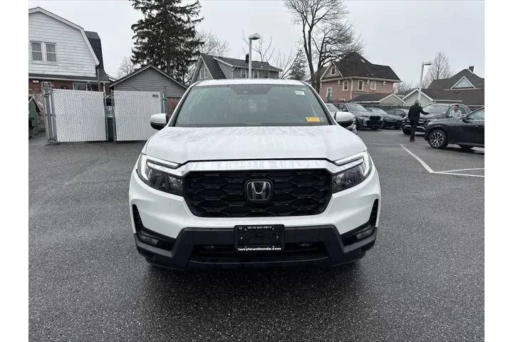 $29943 : Honda Passport 2023 AWD EX-L image 4