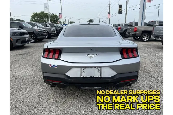 $30981 : Ford Mustang 2024 EcoBoost 2 image 3