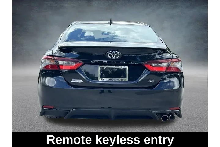 $19977 : Toyota Camry 2023 SE 4dr Sed image 7