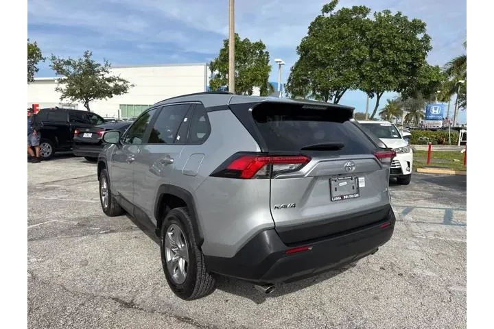 $26988 : Toyota RAV4 2025 XLE 4dr SUV image 5