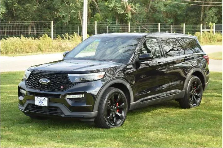 $37990 : Ford Explorer 2022 AWD ST 4d image 3