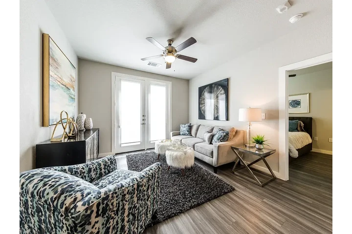 $1300 : House Of Blessings image 4