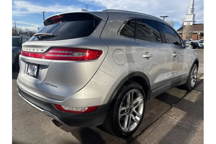 $19995 : 2017 MKC Reserve image 3