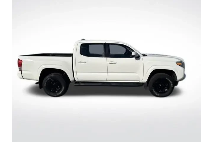 $26750 : Toyota Tacoma 2017 4x4 TRD P image 6