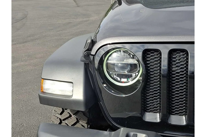 $27900 : Jeep Wrangler Unlimited 2021 image 9