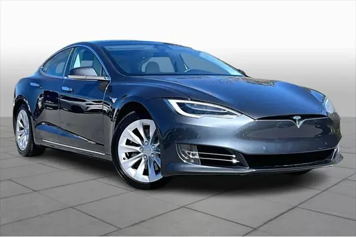 $18998 : Tesla Model S 2018 AWD 75D 4 image 3