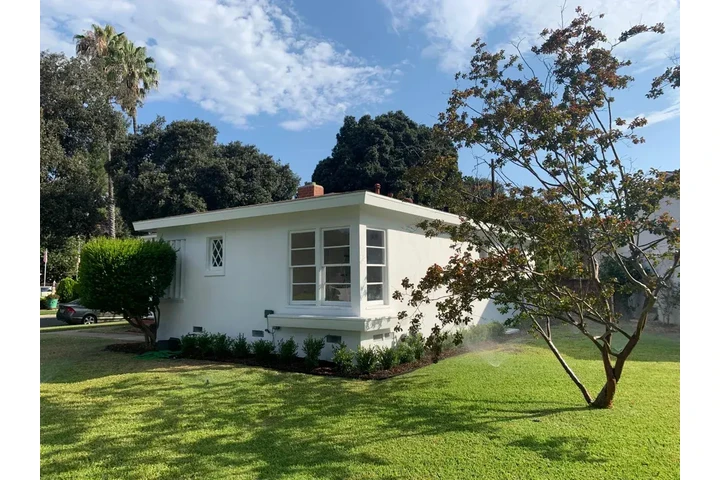 $1500 : Santa Ana - Home Available image 9