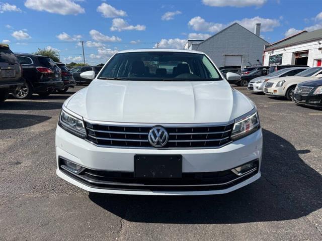 $15995 : 2017 Passat 1.8T SE image 3