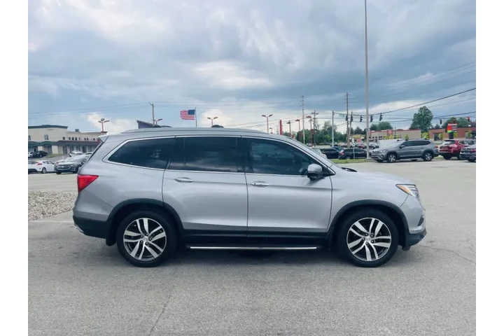 $11999 : 2016 Pilot Touring image 8
