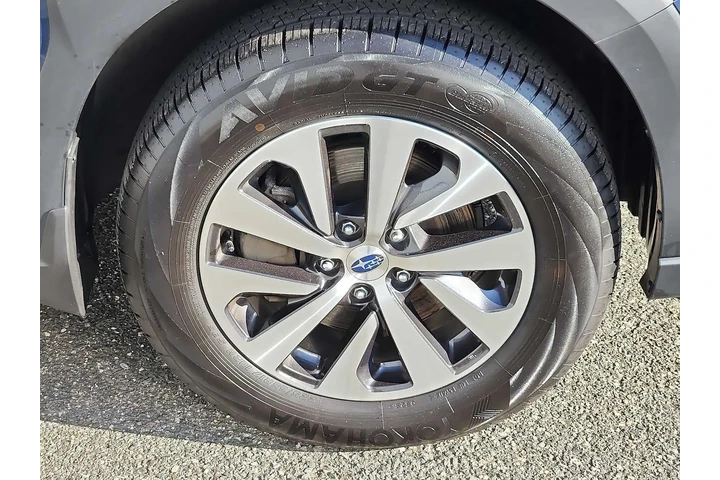 $29995 : Subaru Outback 2025 AWD Prem image 8