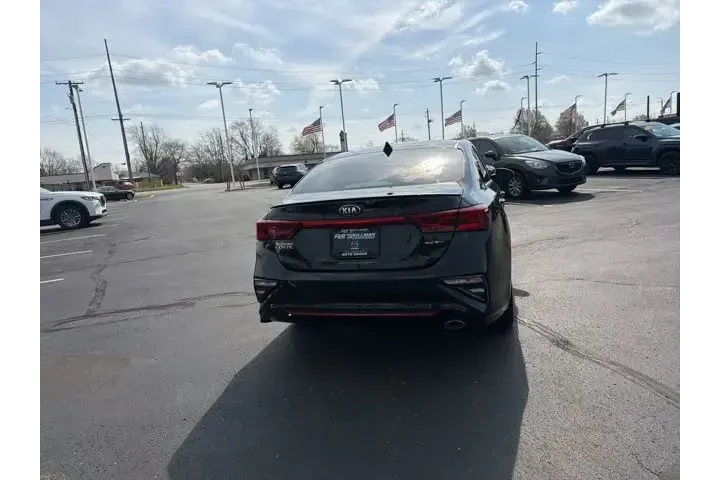 $17980 : Kia Forte 2020 GT Line 4dr S image 10