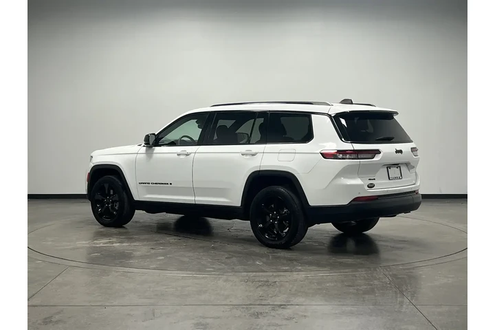 $27962 : Jeep Grand Cherokee L 2023 4 image 5