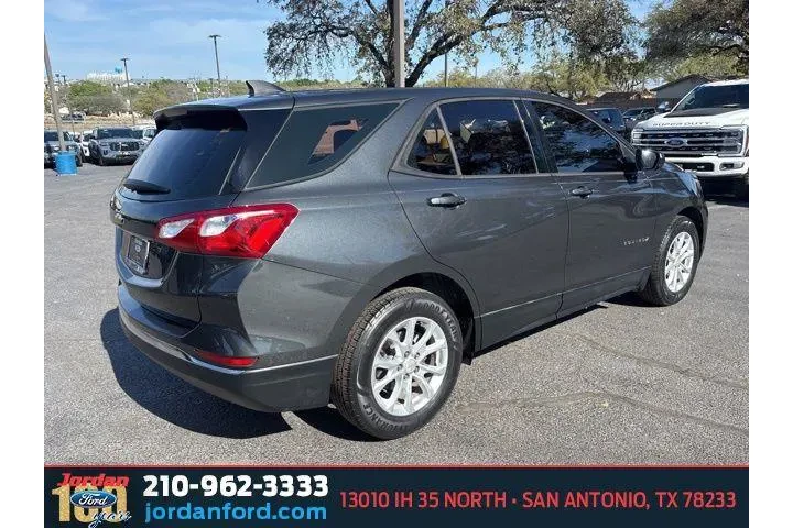 $12443 : Chevrolet Equinox 2018 LS 4d image 6