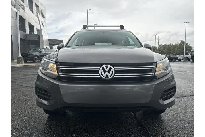 $11238 : Volkswagen Tiguan Limited 20 image 8