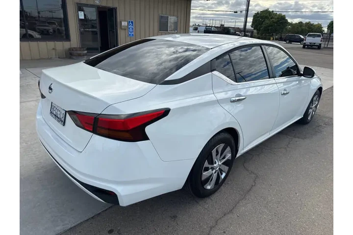 $12999 : 2020 Altima 2.5 S image 6