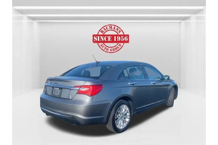 $4980 : Chrysler 200 2011 Limited 4d image 5