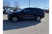 $24039 : Ford Explorer 2020 AWD XLT 4 thumbnail