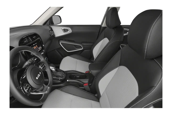 $22999 : 2023 Soul GT-Line image 6