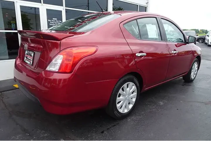 $8690 : 2018 Versa Sedan image 8