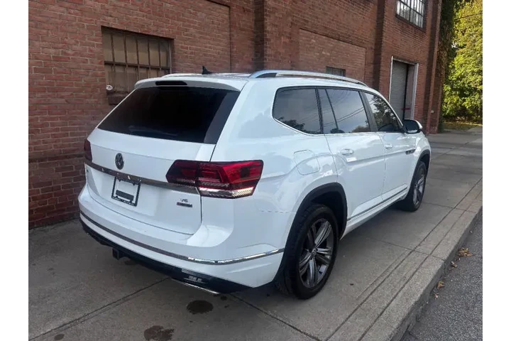 $20000 : 2019 Atlas V6 SE R-Line 4Moti image 10