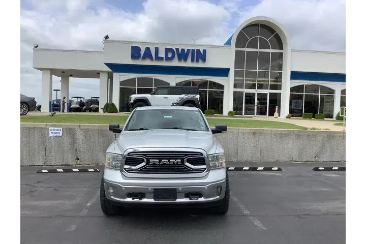 $13950 : Ram 1500 2017 4x4 Big Horn 4 image 2