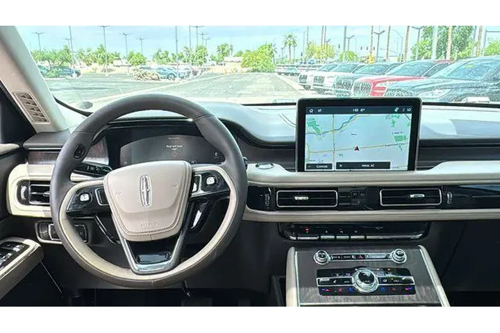 $39688 : Lincoln Aviator 2022 AWD Res image 5