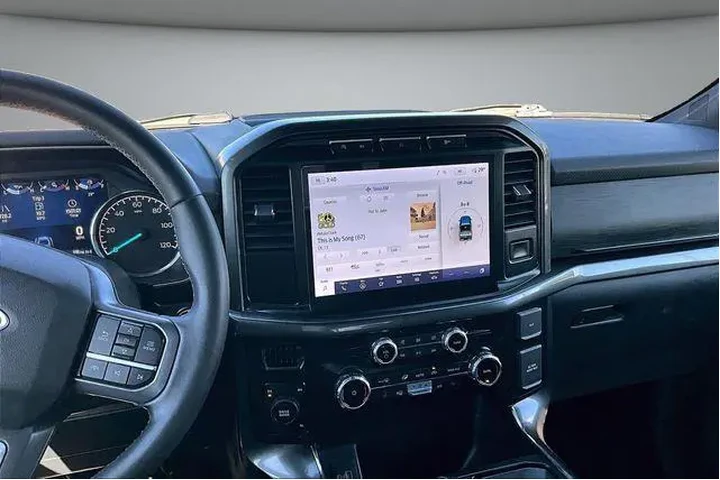 $40000 : Ford F-150 2023 4x4 XLT 4dr image 10