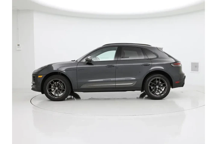 $39998 : Porsche Macan 2023 AWD T 4dr image 3
