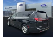 $23990 : Chrysler Pacifica 2023 Touri thumbnail