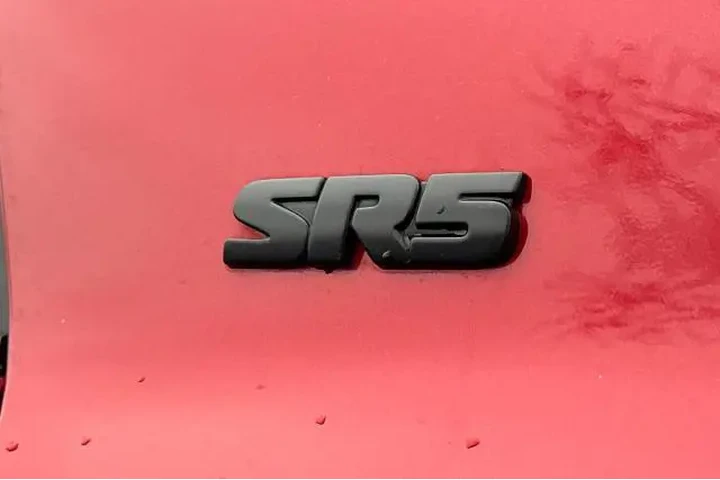 $36995 : Toyota 4Runner 2023 4x4 SR5 image 8