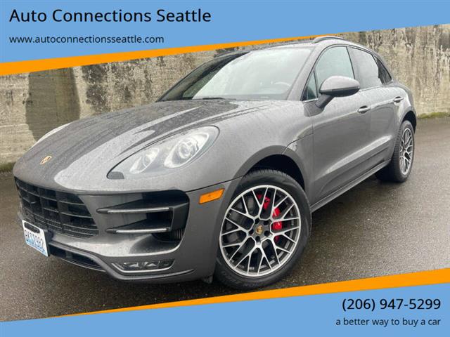 $27988 : 2015 Macan Turbo image 1