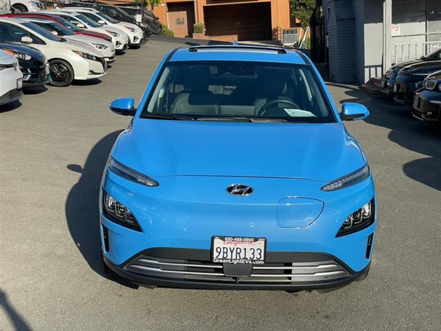 $25000 : Used 2022 Kona Electric Limit image 3