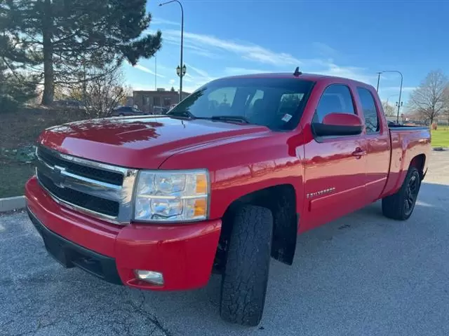 $9995 : 2007 Silverado 1500 LTZ image 4