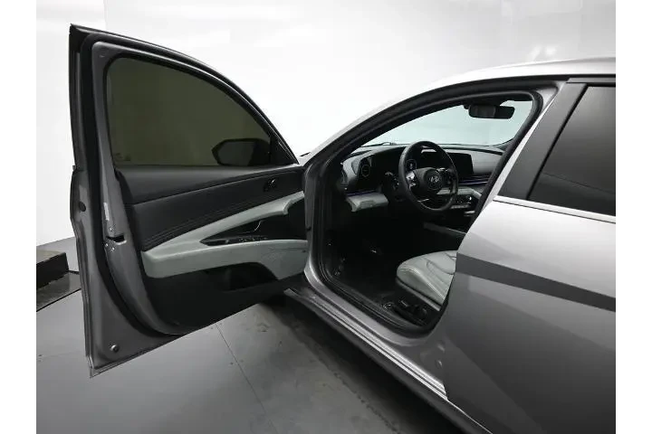 $23587 : Hyundai ELANTRA Hybrid 2024 image 9