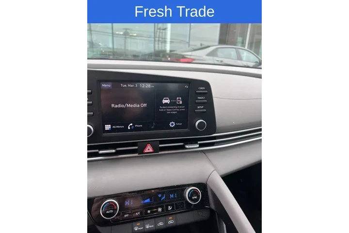 $19490 : Hyundai ELANTRA 2023 SEL 4dr image 4