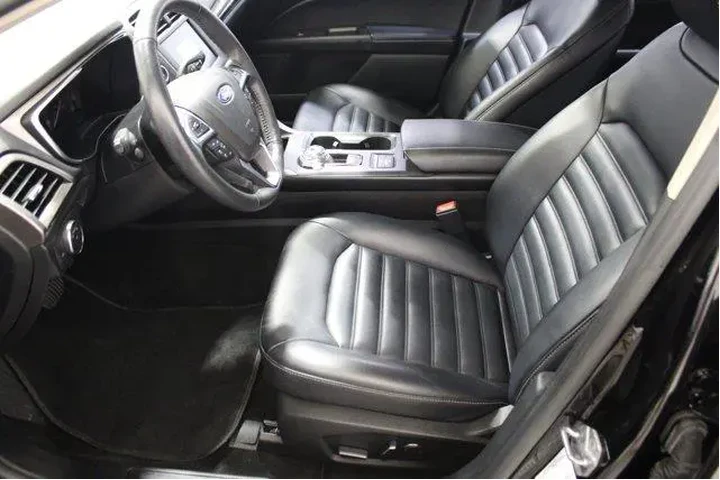 $19988 : Ford Fusion 2020 SEL 4dr Sed image 5