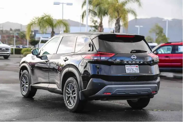 $18995 : Nissan Rogue 2022 S 4dr Cros image 6