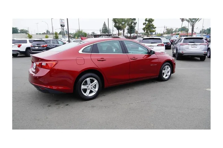 $18984 : 2024 Malibu LT image 6