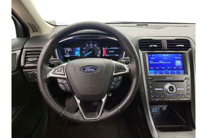 $14599 : Ford Fusion 2019 AWD Titaniu image 10