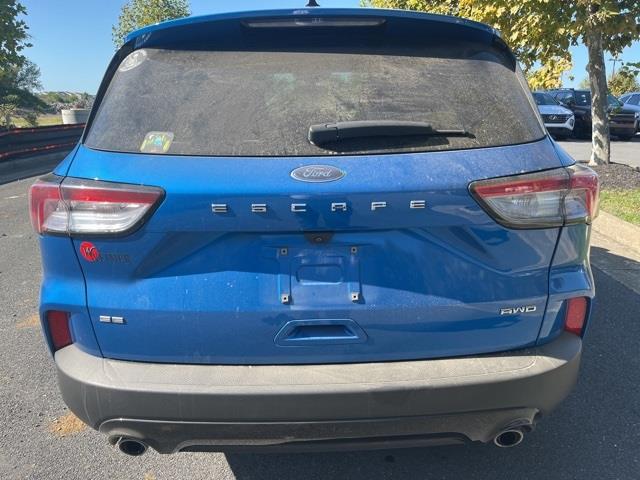 $16689 : PRE-OWNED 2021 FORD ESCAPE SE image 2