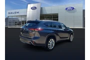 $32660 : Toyota Highlander 2021 AWD L thumbnail